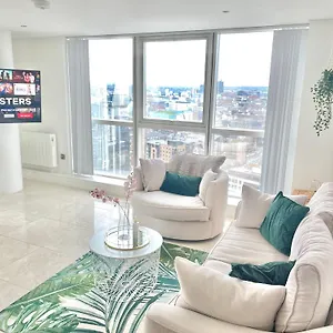 22nd Floor Luxury Centre , Belfast United Kingdom
